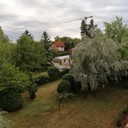 Cozy Walk To Balaton * 巴拉顿菲赖德